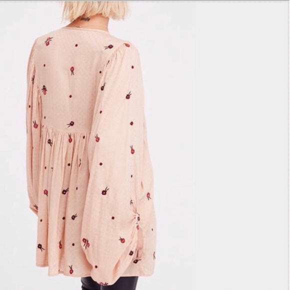 Free People Kiss from a Rose Peasant Top - Picture 3 of 10